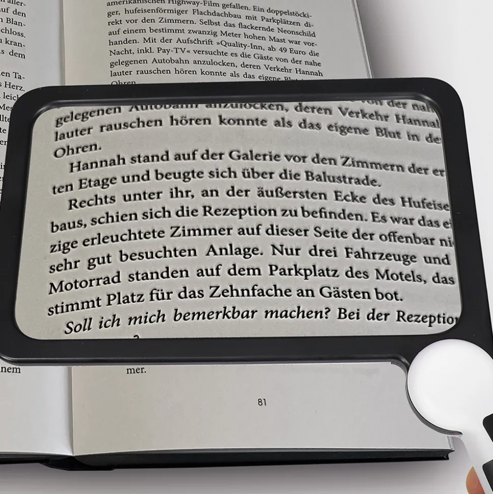 DIN-A5-Handlupe: extrem großes Lupenbild – mit minimalem Gewicht