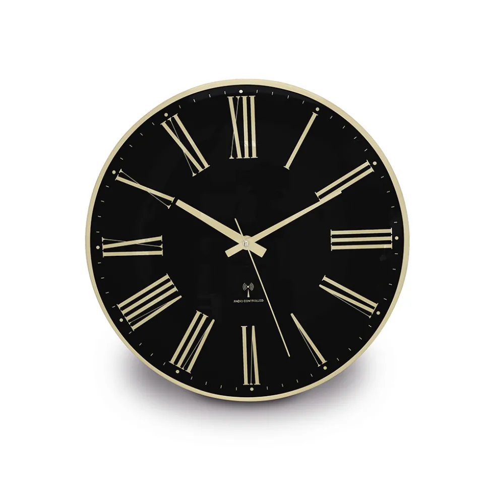 Goldene Zeiten: Diese Funk-Wanduhr glänzt mit edler Farbgebung!