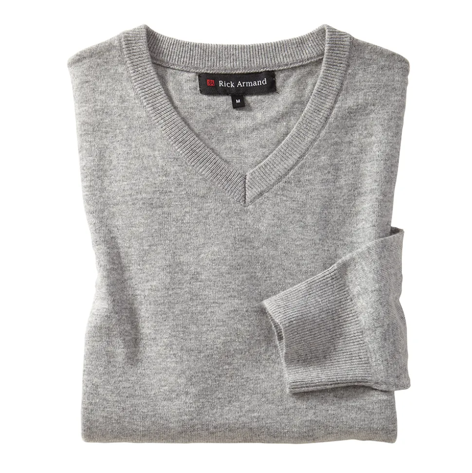 Klassischer Pullover fürs ganze Jahr