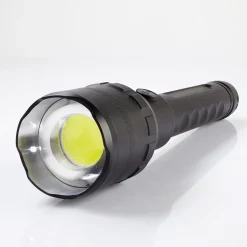 10.000 Lumen – perfekte Sicht und doppelte Akkupower