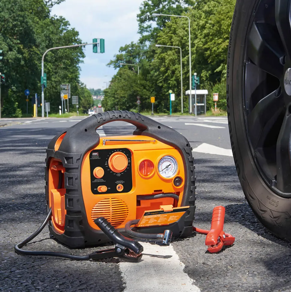 NEU: Mobile Power in allen Lebenslagen – jetzt mit 230 V-/400 W-Steckdose und Radio!