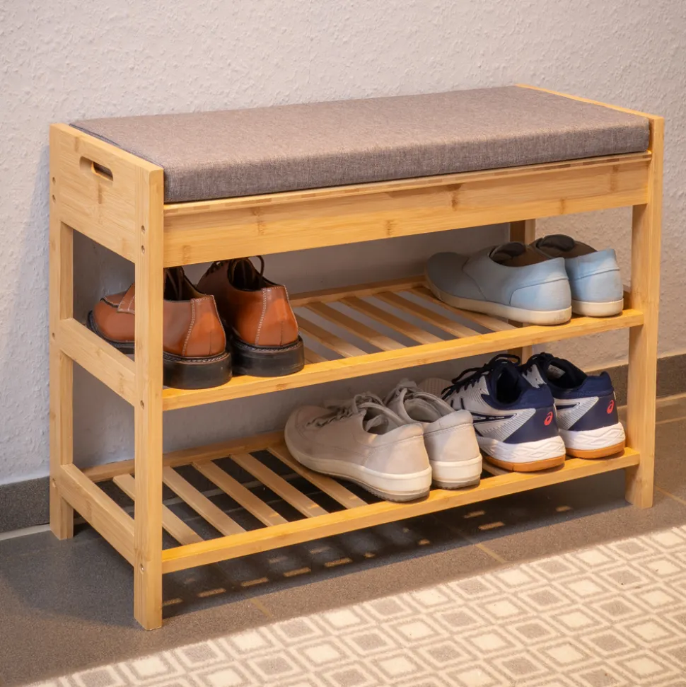 Schuhregal, Sitzgelegenheit, Flachtruhe – alles in einem!
