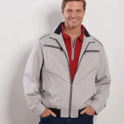 Sommerlich-leichter Blouson für den sportiven Look