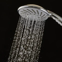 Spart bis zu 50 % Wasser und Energie